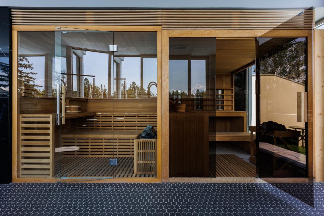 Villa Bauhaus Wellness Apartman 202 Siofok Bagian luar foto